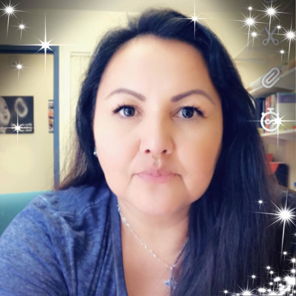 Meet your Posher, Myrna